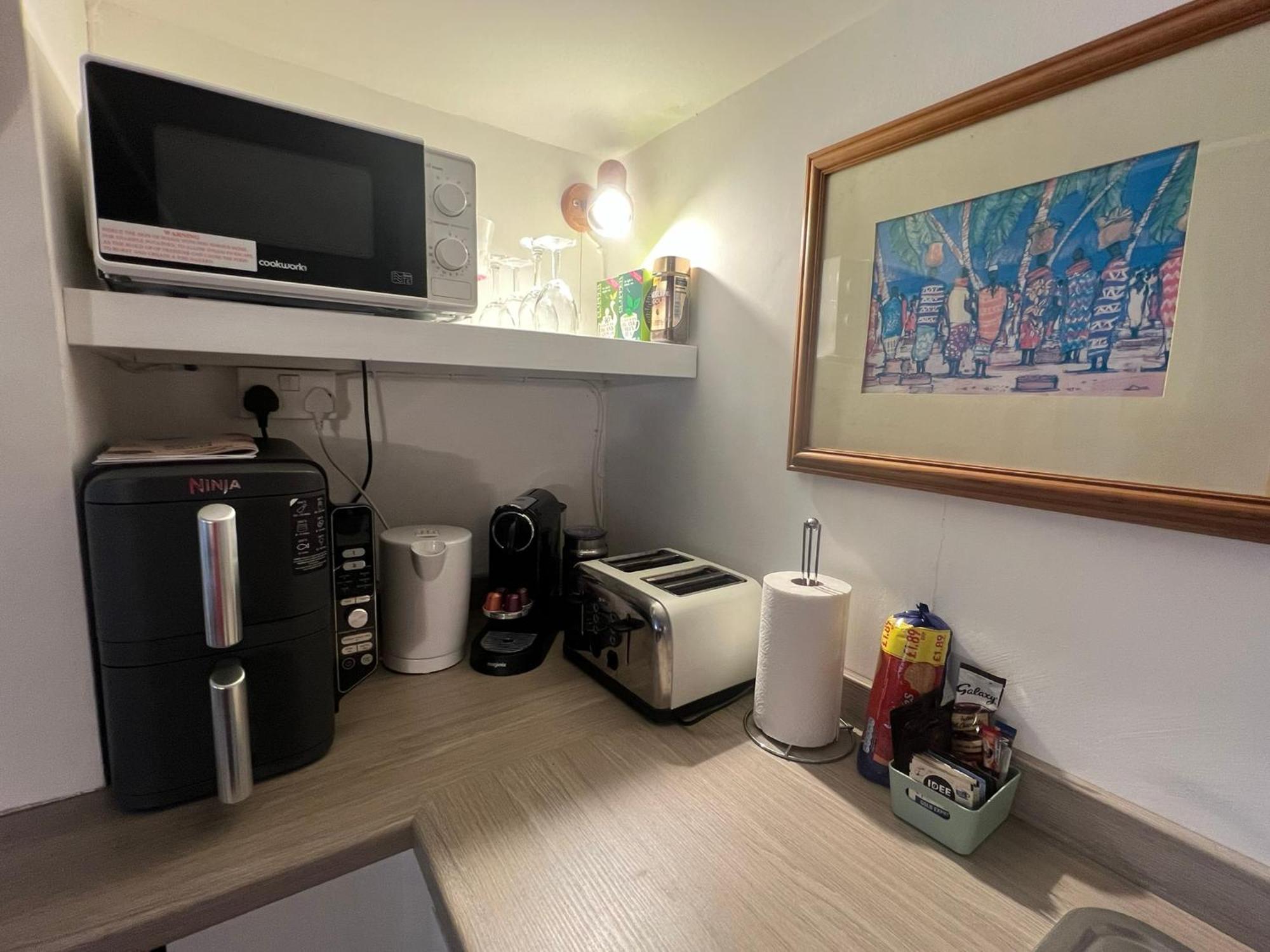 Landford'S Cottage, Your Retreat! Ngoại thất bức ảnh